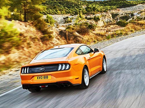  Ford Mustang     2018  - Ford