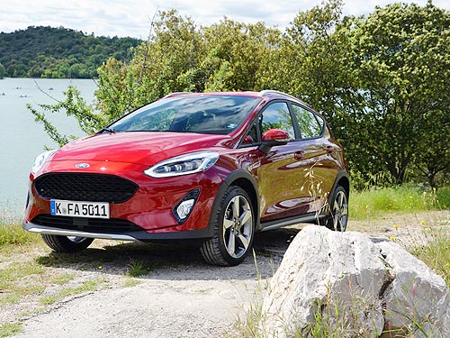    Ford Fiesta - Ford