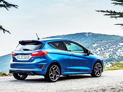  Ford Fiesta ST  200-  - Ford