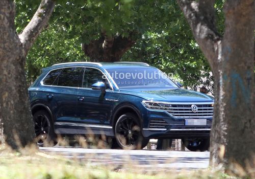 Volkswagen      Touareg