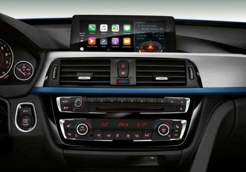    Apple CarPlay      - Apple