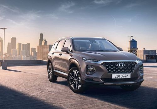 Hyundai    Santa Fe. 