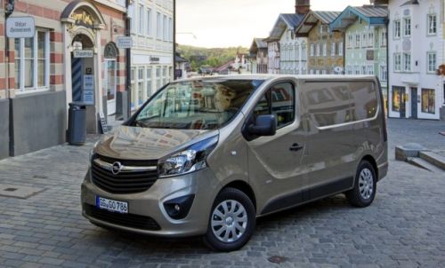   Opel Vivaro    PSA