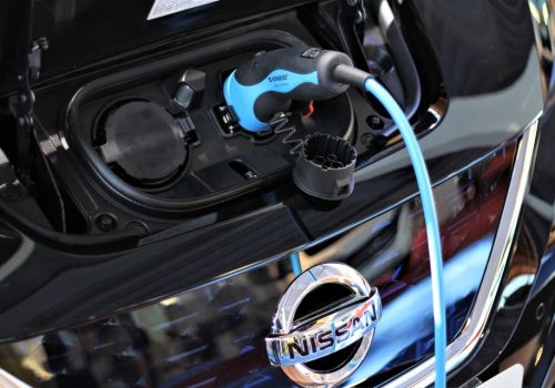  : Nissan      