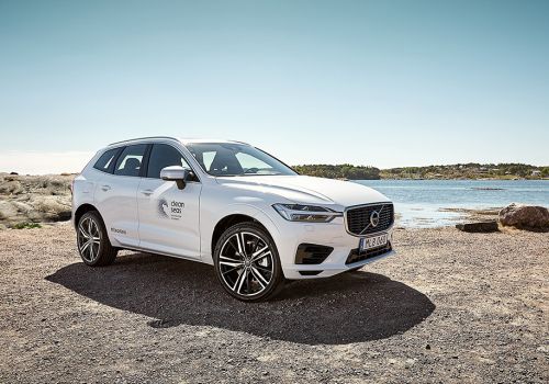  2025  Volvo  25%        