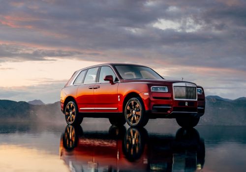 Rolls-Royce    Cullinan