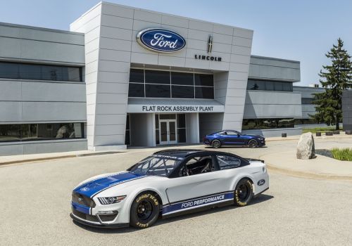 Ford  Mustang      NASCAR - Mustang