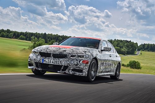     BMW  3 