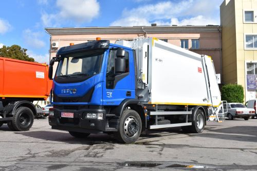     IVECO - IVECO