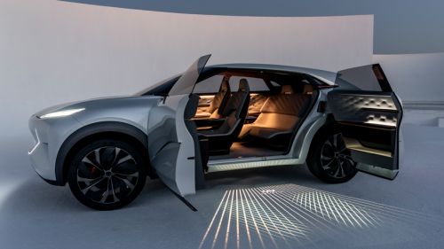 Infiniti представил свой первый электрокар - Infiniti