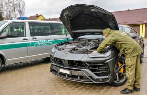 В Польше задержали украинца на угнанном Lamborghini Urus - Lamborghini