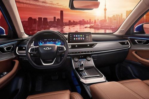 Chery        Tiggo 8