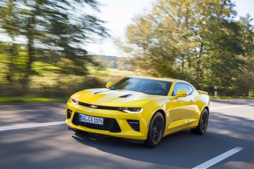  : Chevrolet     Camaro   Ford Mustang - Camaro