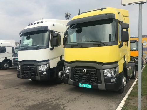 G.R. Agro закупила зерновозы Renault T с полуприцепами Zaslaw - Zaslaw