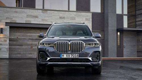 BMW  - X8