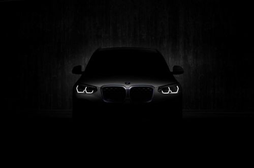 BMW        440 