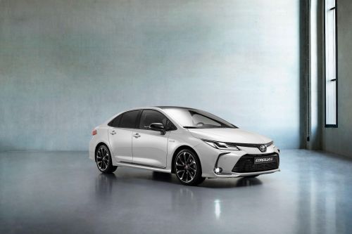 Toyota       Corolla
