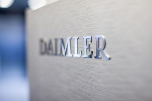  Daimler  $2,2      - Mercedes-Benz