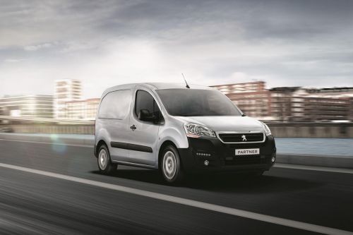 Peugeot Partner предыдущего поколения начнут выпускать в РФ