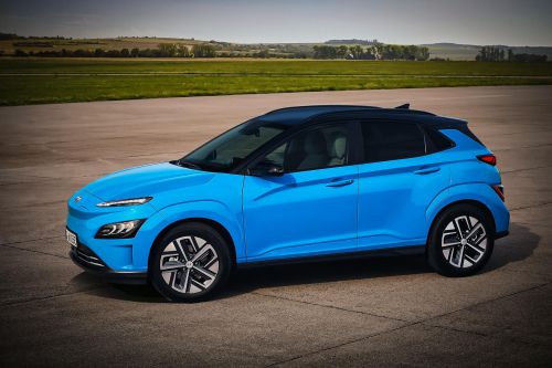 Hyundai Kona    - Hyundai