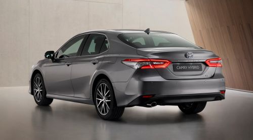 Toyota Camry      - Toyota