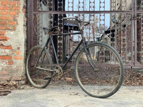В Украине найден старинный велосипед ХВЗ "Украина" - велозавод