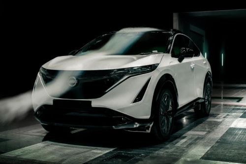 Nissan Ariya       Nissan  