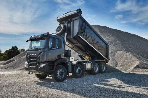 IVECO        T-Way