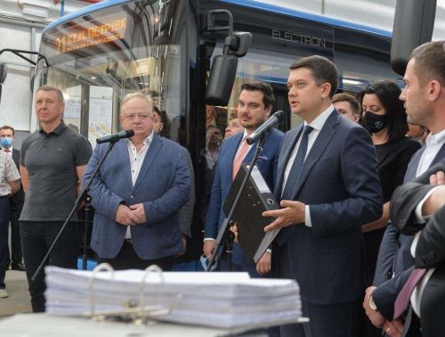 Глава Верховной Рады посетил завод "Электронмаш" во Львове