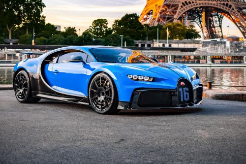     Bugatti Chiron?    