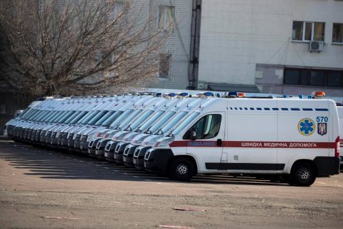 Сколько автомобилей скорой помощи есть в распоряжении Киева