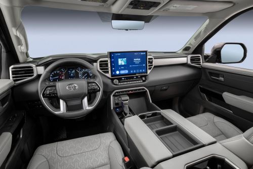 Toyota получат новую мультимедийную систему с производительностью в 5 раз выше