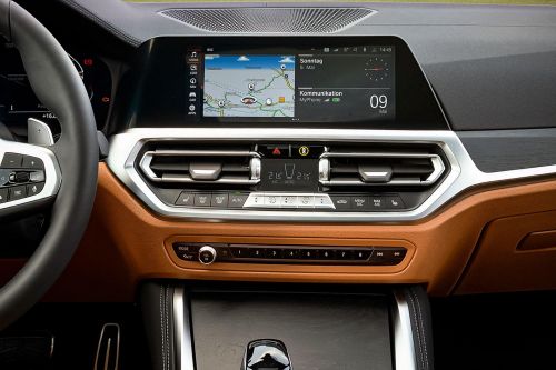 BMW вынуждена сократить число модификаций с сенсорным экраном из-за дефицита чипов