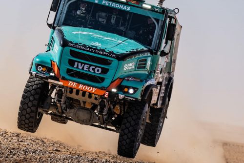 -2022: 4      IVECO  