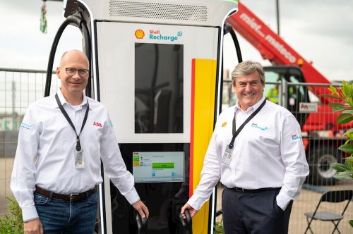 У Німеччині ABB та Shell запустять мережу єлектрозарядних станцій - Shell