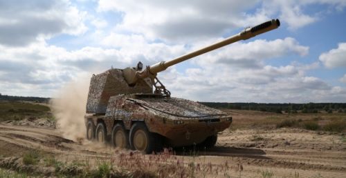 Німеччина продасть Україні 18 САУ RCH-155 - САУ
