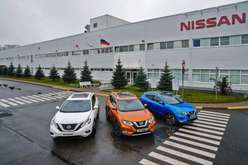 Nissan повністю виходить з російського ринку. Його завод націоналізовано