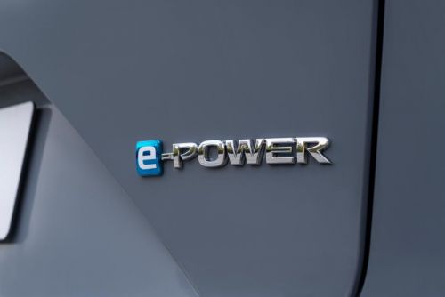  Nissan e-POWER    