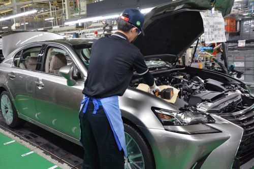 Toyota випустила рекордну кількість автомобілів