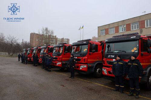 Харківські рятувальники отримали велику партію нової спецтехніки