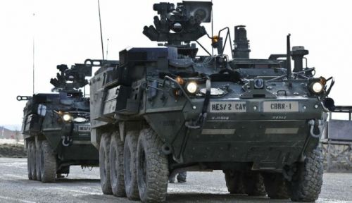 США передають Україні бронемашини Stryker