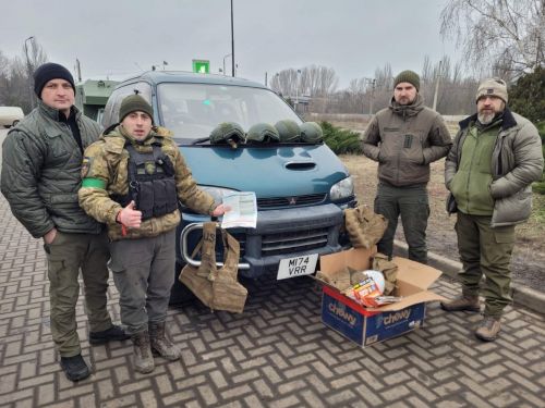 УПЦ США також передали автомобілі для захисників України