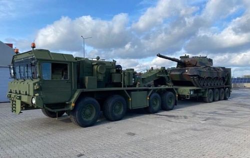Німеччина надасть Україні додаткові вантажівки для перевезення бронетехніки - танк