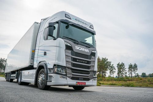      Scania Super