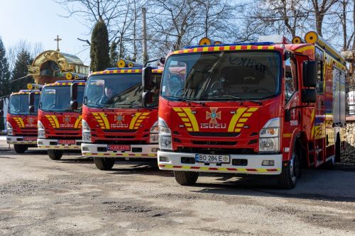 ДСНС закупила 10 пожежних машин для Тернопільської області - Isuzu