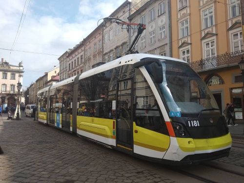 Львів отримав вже сьомий трамвай виробництва Electron