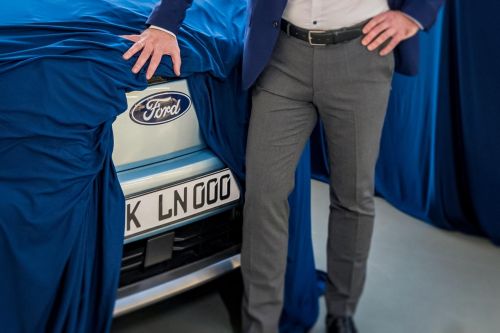 Ford інтригує скорою появою массового електромобіля - Ford