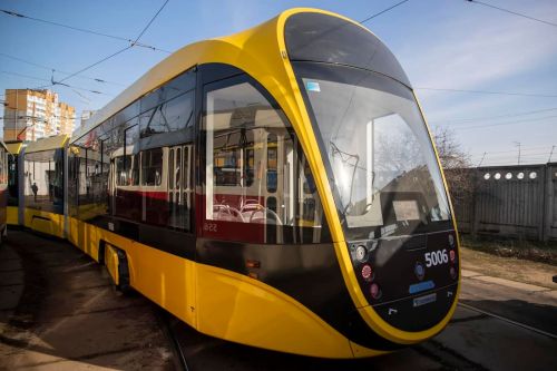 У Києві на маршрут вийшло 8 нових трамваїв Татра-Юг