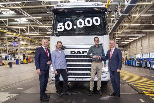   50 000  DAF   - DAF