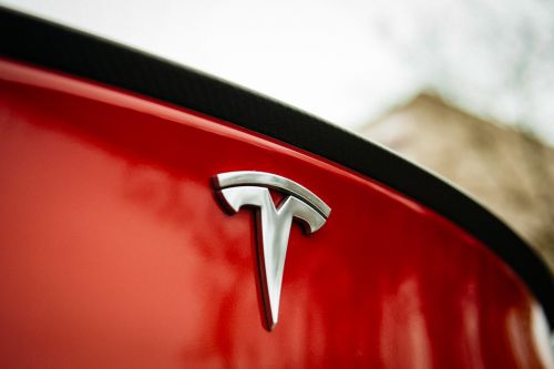 Tesla збирається побудувати ще один завод у Європі